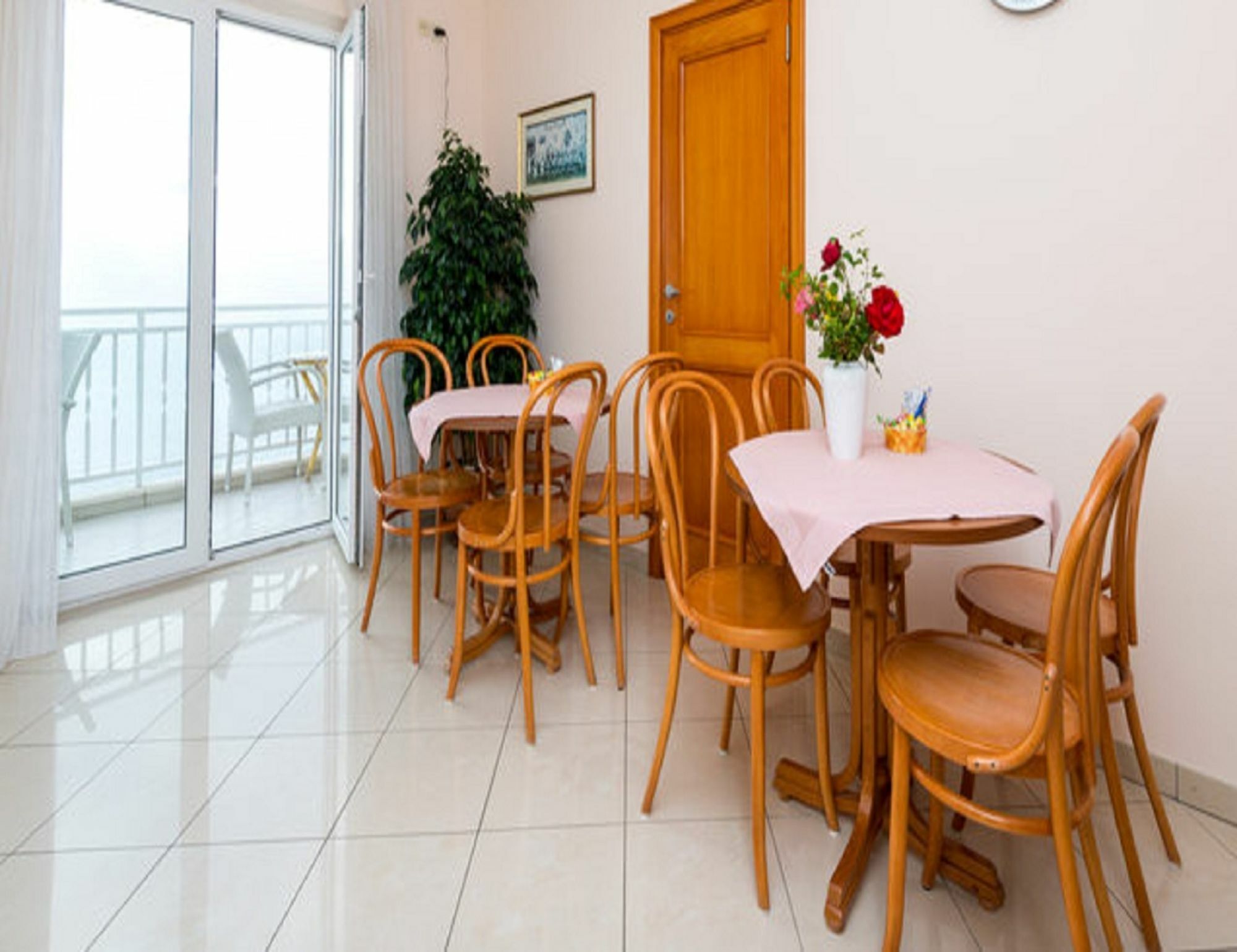 Guest house Raic 4*